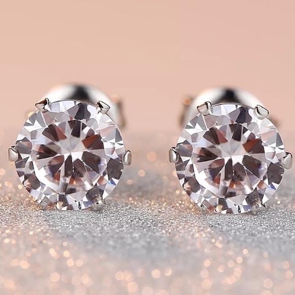 Round 2 Carat diamond sterling silver earrings - Picture 3 of 5